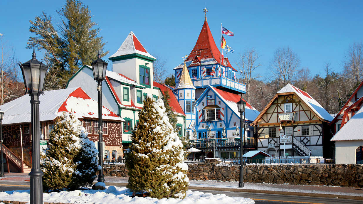 10/26/17 The Holidays in Helen, Vacation Rentals